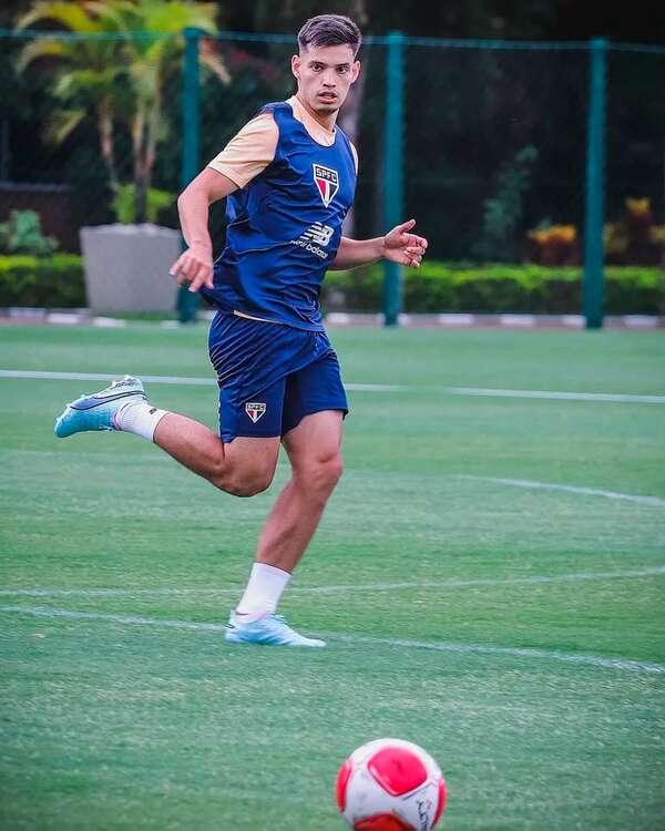Se viene el duelo Bobadilla vs. Gómez en Brasil - Fútbol Internacional - ABC Color
