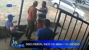 Compartía ronda de tragos con su amigo, discutieron y lo mató a balazos en Piribebuy