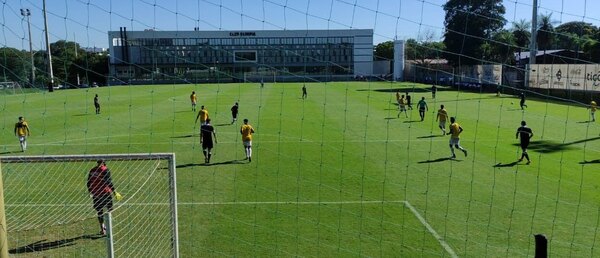 Versus / Olimpia y Guaraní empatan en el primer amistoso oficial