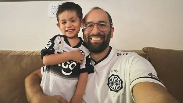 [VIDEO] El hijo de Toto González de dos años ya trabaja para pagar sus cuentas