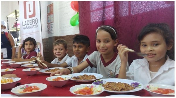 Almuerzo escolar quedaría nuevamente en manos de intendentes como trofeo de oro con tinte politiquero – La Mira Digital