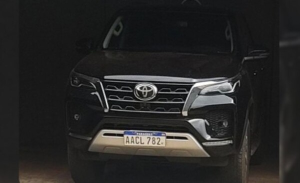 Recuperan en CDE camioneta robada en Brasil