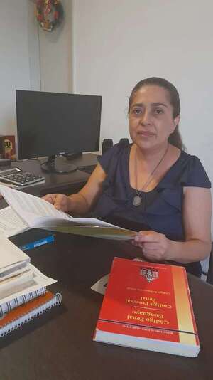 “Estoy harta de ver tanto abuso con el dinero público”, dice abogada que denunció casos de nepotismo - Política - ABC Color
