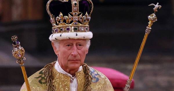 La Nación / Reino Unido se pregunta si Carlos III seguirá el ejemplo de Margarita II