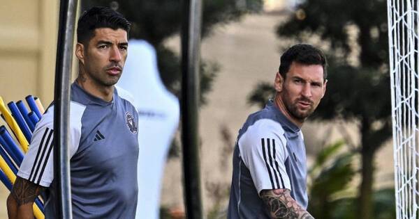 La Nación / Suárez y Messi, juntos