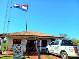 Delincuentes prácticamente vacían comercio en San Antonio Ypekuru