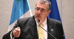 La Nación / Guatemala: nuevo presidente asume retando a los corruptos