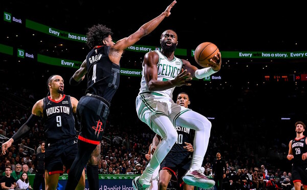Versus / Celtics noquean a los Rockets en el regreso del entrenador Udoka a Boston