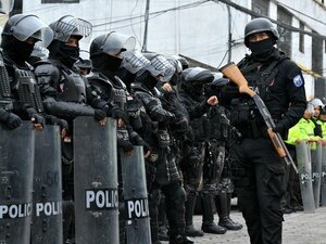 Caos en Ecuador: presidente confirma liberación de rehenes