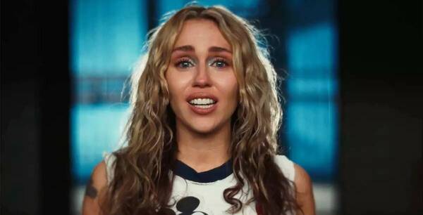 ¡Arrestan a acosador de Miley Cyrus!