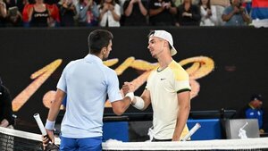Djokovic cede un set ante Prizmic para estar en segunda ronda