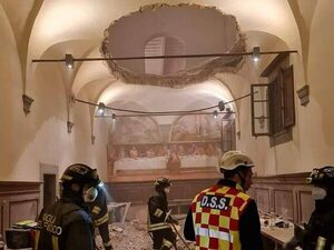 Cae piso con 30 invitados de una boda en Italia