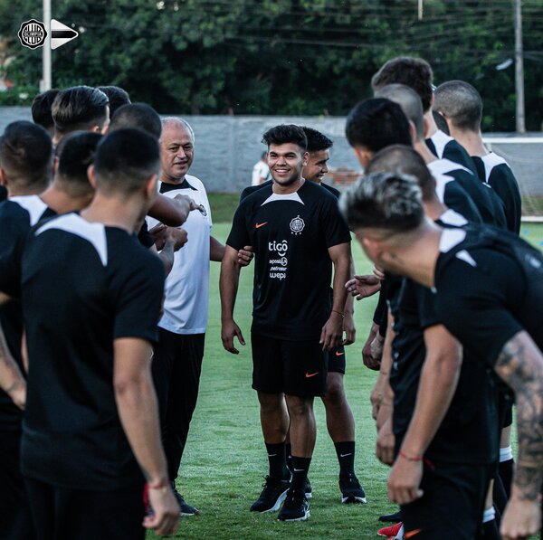 Olimpia: cuatro ya fueron presentados como refuerzos y los que están por llegar | 1000 Noticias