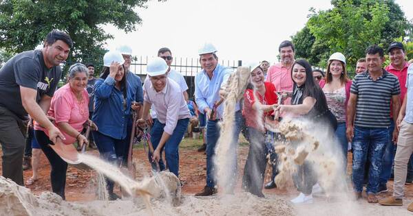 La Nación / Pobladores de Alto Paraná valoran inicio de obras de 369 viviendas