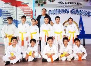 Karate: Cambio de cinturón en Nihon - Polideportivo - ABC Color