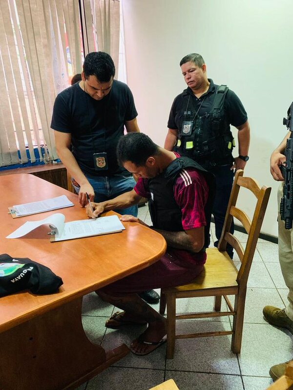 Expulsan a brasileño fugado de cárcel de su país