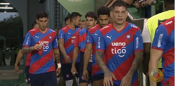 Cali versus Cerro Porteño se atrasó por insólita razón: ¿Qué ocurrió?