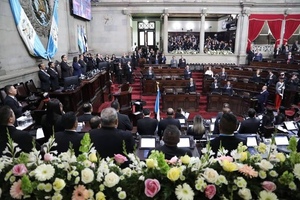 Paraguay respalda la democracia en Guatemala en crisis por asunción presidencial | OnLivePy