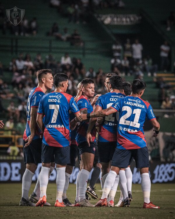 Cerro Porteño se puso de pie con una goleada en Cali | 1000 Noticias