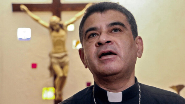 Nicaragua excarcela a sacerdotes, incluido el obispo Álvarez | 1000 Noticias