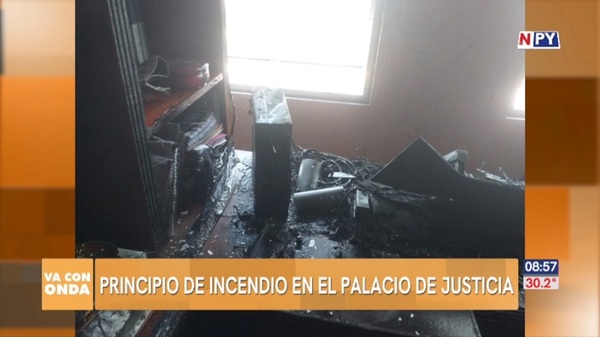Incendio en el Palacio de Justicia afectó la oficina de una ministra de la Corte - Noticias Paraguay