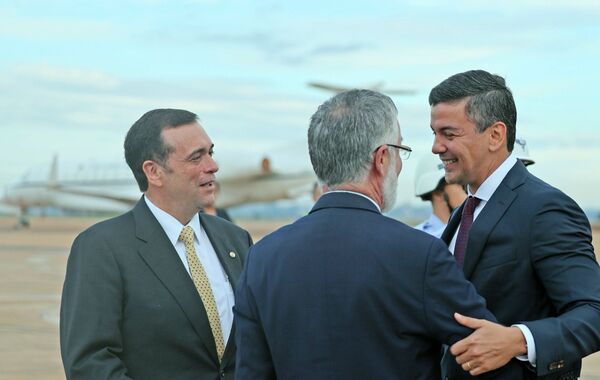 Presidente Peña ya se encuentra en Brasil para su reunión con Lula da Silva - .::Agencia IP::.