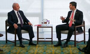 Lula y Santiago Peña conversan en medio de un impasse por las tarifas energéticas