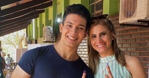 La rebelión de los "nepo babies": ahora el hijo de Roya dice que no renuncia y compromete al oficialismo