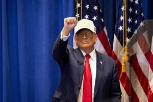 Trump vuelve al banquillo de los acusados en Nueva York - Mundo - ABC Color