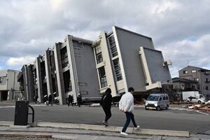 Sube a 222 la cifra de víctimas por el terremoto en Japón
