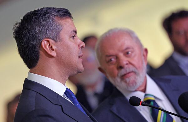 Peña informó que inició conversaciones sobre Anexo C de Itaipú con Lula | 1000 Noticias