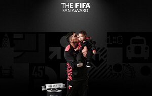 Versus / Un hincha de Colón de Santa Fe gana el premio al mejor aficionado FIFA