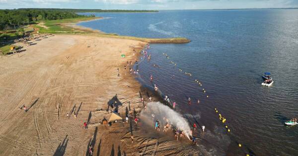 La Nación / Playa Tacuru Pucu de Hernandarias se rehabilitó y atrajo a 6.700 veraneantes