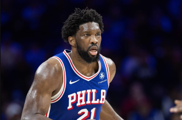 Versus / Embiid vuelve inspirado y los Sixers vencen a Rockets