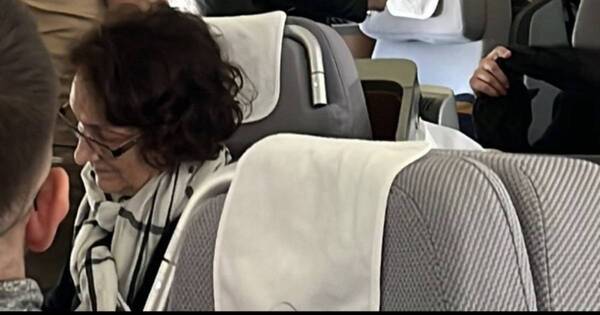 La Nación / Milei viajó a Davos con 60 pedidos de reuniones bilaterales