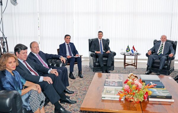 Ministro destaca que diálogo con Brasil fue muy productivo y dejó buenas perspectivas - El Trueno