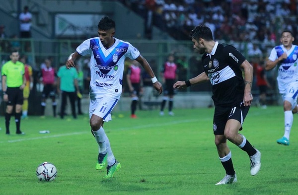 Ameliano frente a Olimpia, en Encarnación