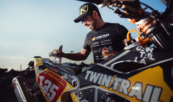 Luto en el Rally Dakar: El piloto español Carles Falcón falleció a los 45 años