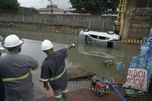 Ascienden a doce los muertos tras las fuertes tormentas en Rio de Janeiro - ADN Digital