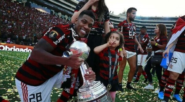 Versus / El dos veces campeón de la Libertadores que está para llegar a Tacuary