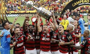 El dos veces campeón de la Libertadores que está para llegar a Tacuary