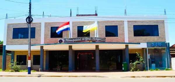 Obras inconclusas en escuelas de General Artigas: dos años después, avanza investigación - Policiales - ABC Color
