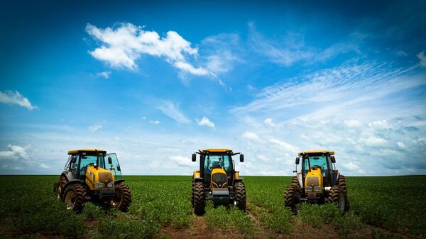 Tractores Valtra mejoran la calidad y facilitan el trabajo en el campo