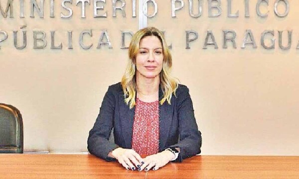 Fiscala solicita información sobre parientes de legisladores – Prensa 5