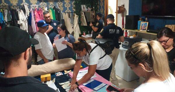 La Nación / Detienen a cuatro personas en el marco de la Operación Bloque