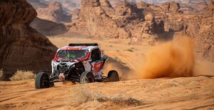 Oscar Santos cierra la etapa 9 del Dakar y se acerca al sueño de dar la vuelta