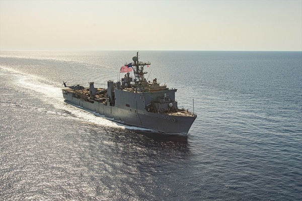 Estados Unidos bombardeó posiciones de los hutíes en Yemen en repuesta a los ataques a buques en el mar Rojo