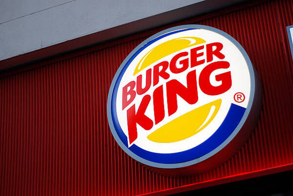 Burger King cambia de estrategia y compra a su mayor franquiciadora, Carroll Restaurants en Estados Unidos - Revista PLUS