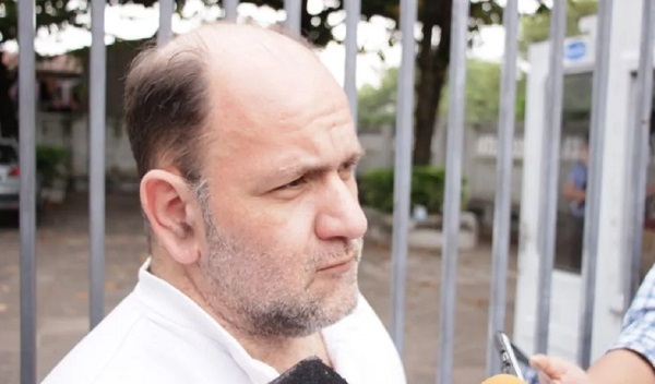 ¡Sillas de oro para el Congreso! Críticas por millonaria compra en plena austeridad