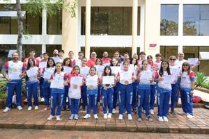 Excelente actuación de cultores del kick boxing en Foz